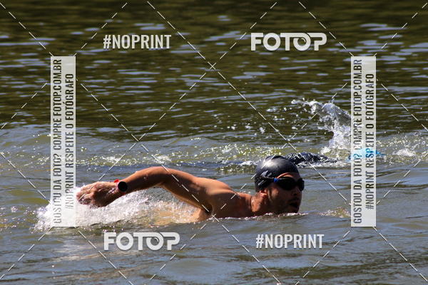 Achetez vos photos de l'�v�nementREVEZAMENTO 10K DE NATA��O JULIO VICU�A sur Fotop