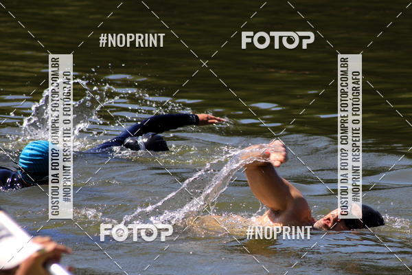 Achetez vos photos de l'�v�nementREVEZAMENTO 10K DE NATA��O JULIO VICU�A sur Fotop