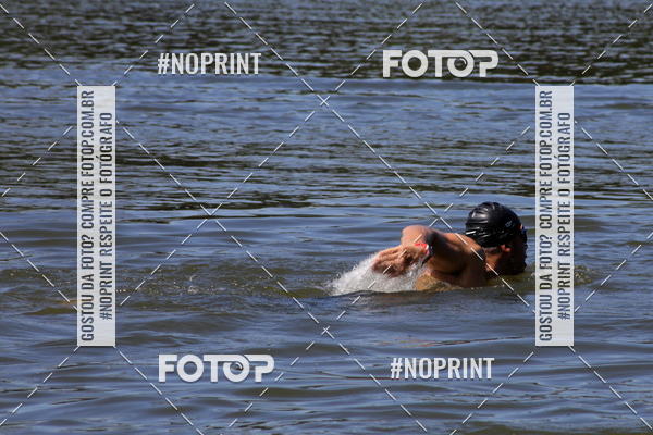 Achetez vos photos de l'�v�nementREVEZAMENTO 10K DE NATA��O JULIO VICU�A sur Fotop