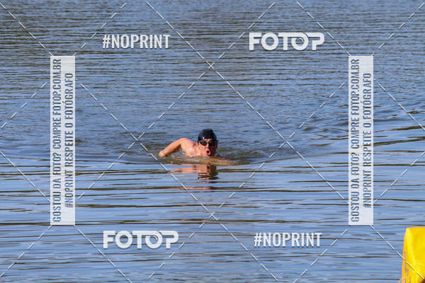 Buy your photos of the eventREVEZAMENTO 10K DE NATA��O JULIO VICU�A on Fotop