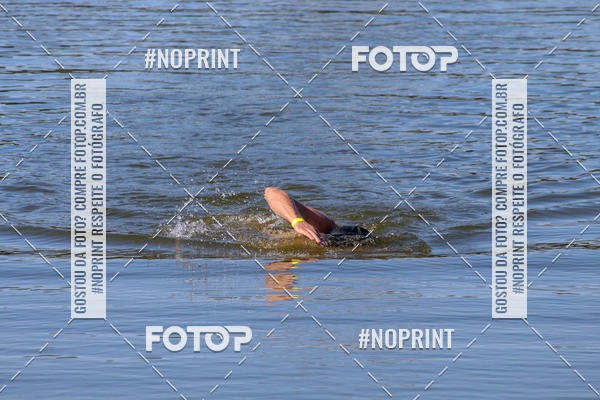 Buy your photos of the eventREVEZAMENTO 10K DE NATA��O JULIO VICU�A on Fotop