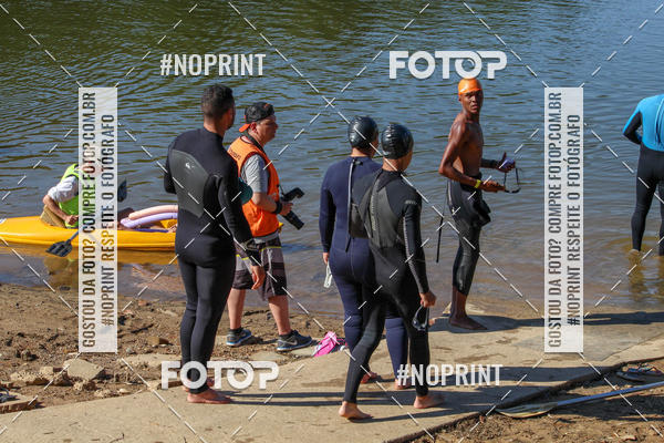 Buy your photos of the eventREVEZAMENTO 10K DE NATA��O JULIO VICU�A on Fotop