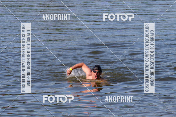 Buy your photos of the eventREVEZAMENTO 10K DE NATA��O JULIO VICU�A on Fotop