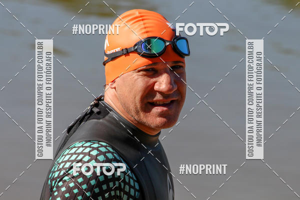 Buy your photos of the eventREVEZAMENTO 10K DE NATA��O JULIO VICU�A on Fotop