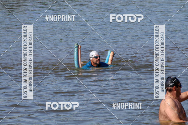 Buy your photos of the eventREVEZAMENTO 10K DE NATA��O JULIO VICU�A on Fotop