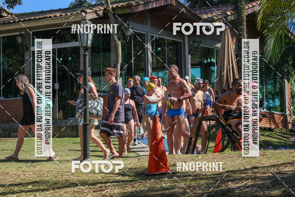Buy your photos of the eventREVEZAMENTO 10K DE NATA��O JULIO VICU�A on Fotop
