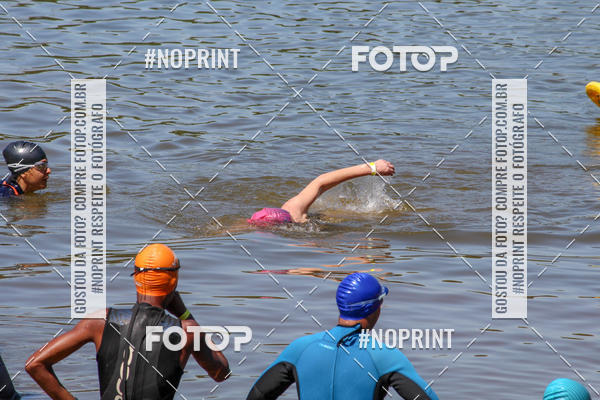 Buy your photos of the eventREVEZAMENTO 10K DE NATA��O JULIO VICU�A on Fotop