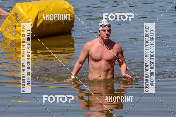 Buy your photos of the eventREVEZAMENTO 10K DE NATA��O JULIO VICU�A on Fotop