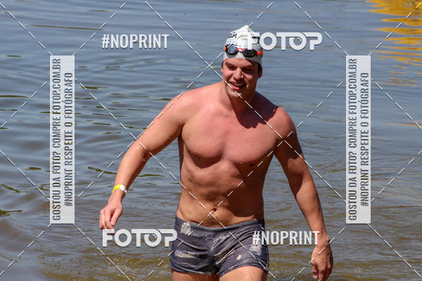 Buy your photos of the eventREVEZAMENTO 10K DE NATA��O JULIO VICU�A on Fotop