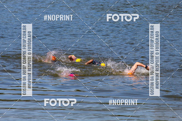 Compre suas fotos do eventoREVEZAMENTO 10K DE NATA��O JULIO VICU�A no Fotop