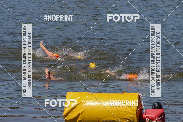 Compre suas fotos do eventoREVEZAMENTO 10K DE NATA��O JULIO VICU�A no Fotop