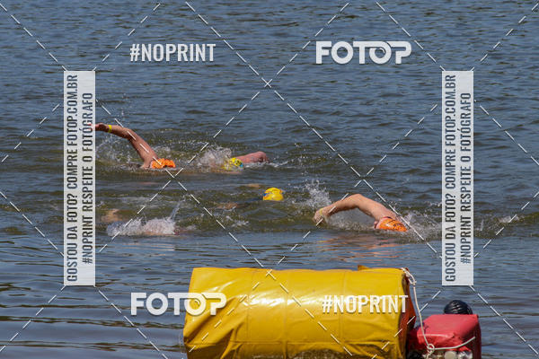 Compre suas fotos do eventoREVEZAMENTO 10K DE NATA��O JULIO VICU�A no Fotop