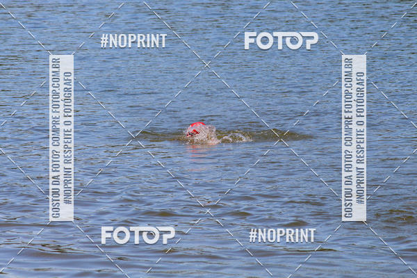 Compre suas fotos do eventoREVEZAMENTO 10K DE NATA��O JULIO VICU�A no Fotop