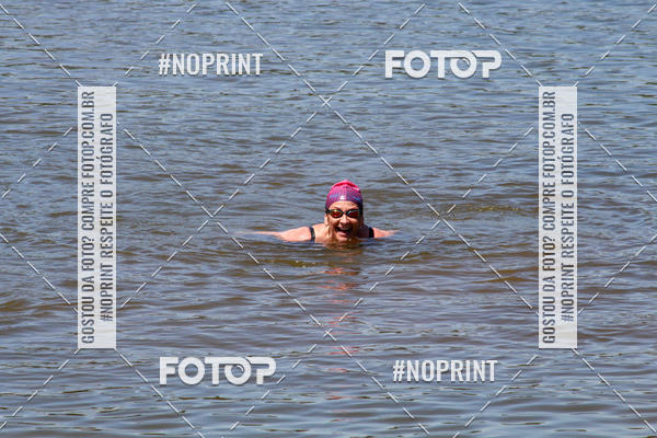 Buy your photos of the eventREVEZAMENTO 10K DE NATA��O JULIO VICU�A on Fotop