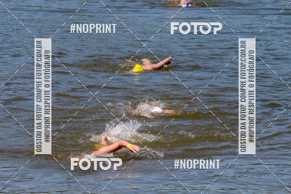 Buy your photos of the eventREVEZAMENTO 10K DE NATA��O JULIO VICU�A on Fotop