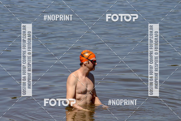 Buy your photos of the eventREVEZAMENTO 10K DE NATA��O JULIO VICU�A on Fotop