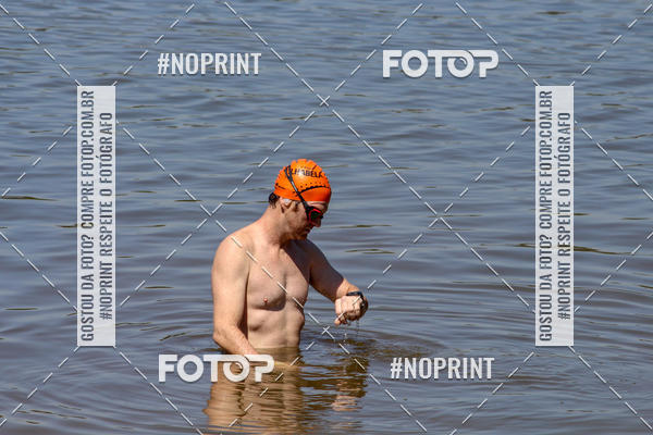 Buy your photos of the eventREVEZAMENTO 10K DE NATA��O JULIO VICU�A on Fotop