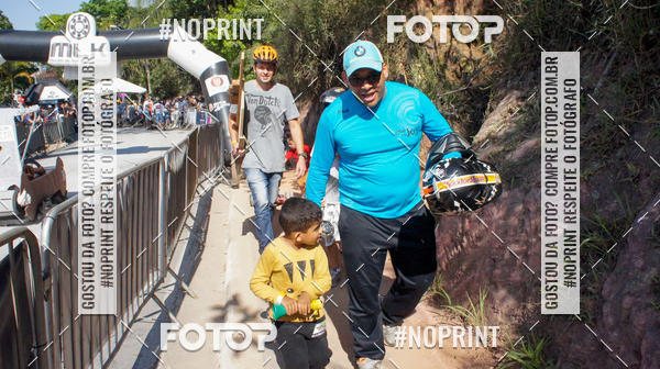 Buy your photos of the eventMuleke de Rua Ladeira Abaixo on Fotop