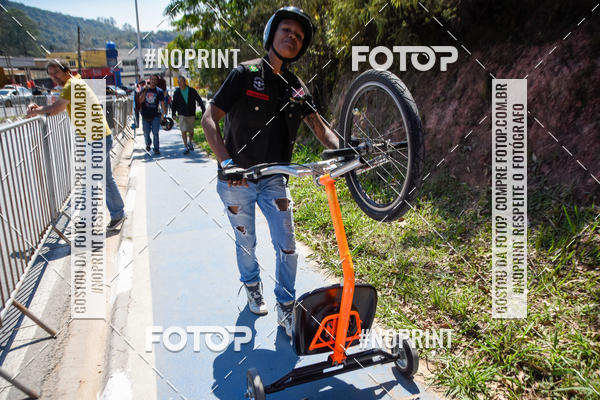 Buy your photos of the eventMuleke de Rua Ladeira Abaixo on Fotop