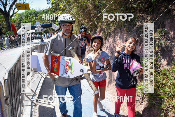 Buy your photos of the eventMuleke de Rua Ladeira Abaixo on Fotop