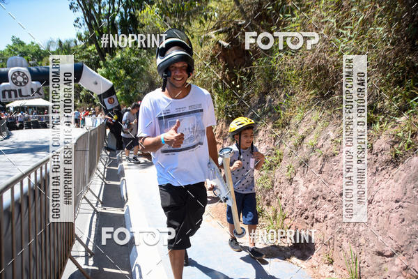 Buy your photos of the eventMuleke de Rua Ladeira Abaixo on Fotop