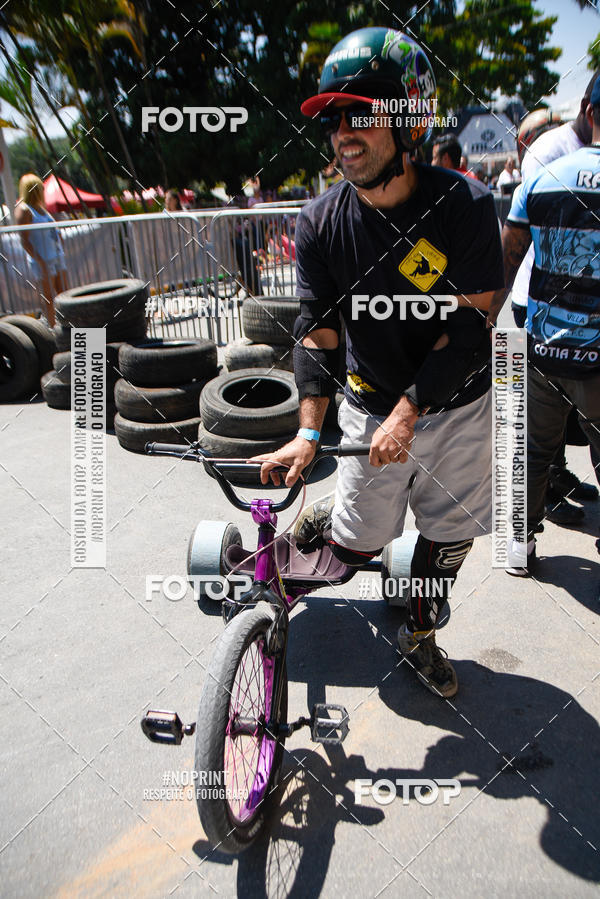 Compra tus fotos del eventoMuleke de Rua Ladeira Abaixo En Fotop