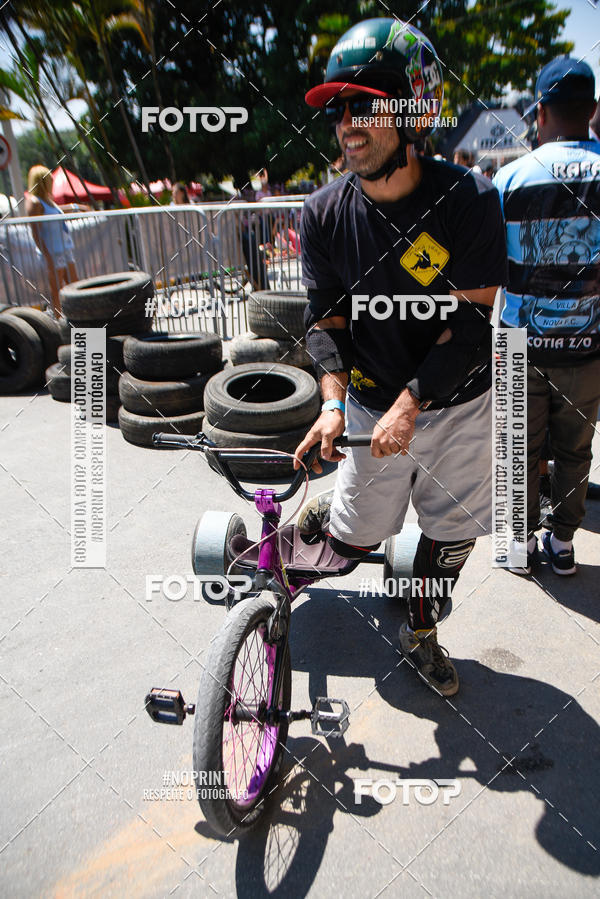 Compra tus fotos del eventoMuleke de Rua Ladeira Abaixo En Fotop