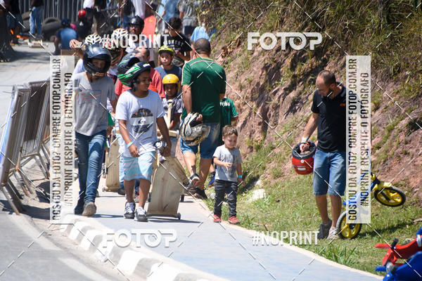 Compra tus fotos del eventoMuleke de Rua Ladeira Abaixo En Fotop
