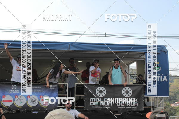 Buy your photos of the eventMuleke de Rua Ladeira Abaixo on Fotop