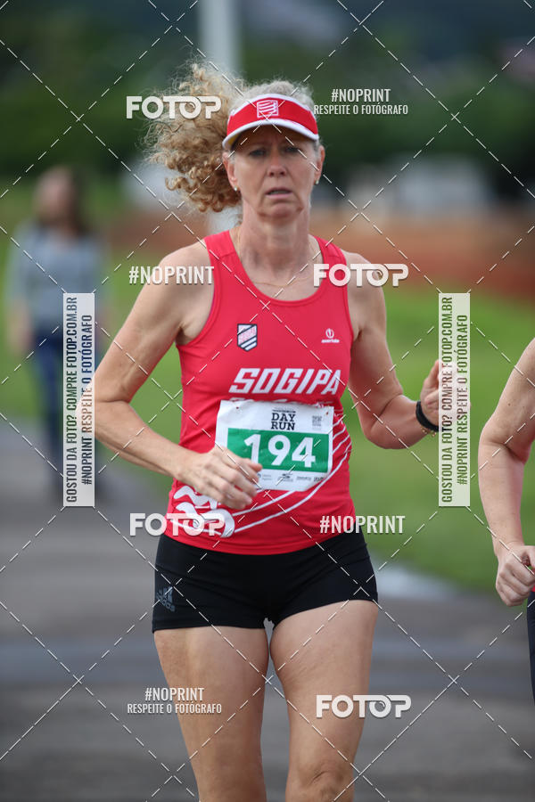 Buy your photos of the eventCircuito Poa Day Run on Fotop