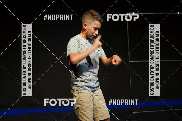 Buy your photos of the eventFesti Poema no Teatro Galpo  on Fotop