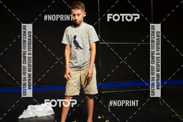 Buy your photos of the eventFesti Poema no Teatro Galpo  on Fotop