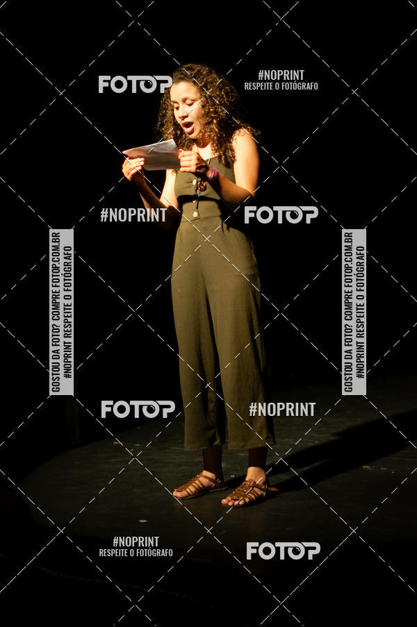 Buy your photos of the eventFesti Poema no Teatro Galpo  on Fotop