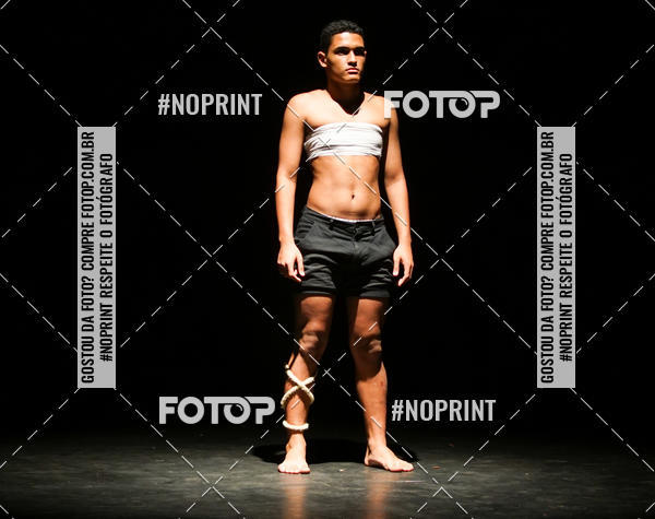 Buy your photos of the eventFesti Poema no Teatro Galpo  on Fotop