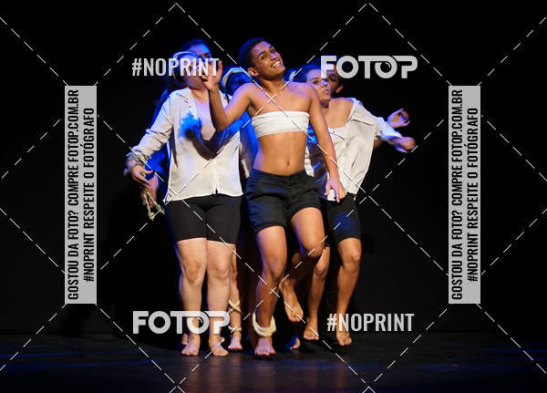 Buy your photos of the eventFesti Poema no Teatro Galpo  on Fotop