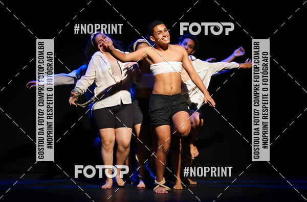 Buy your photos of the eventFesti Poema no Teatro Galpo  on Fotop
