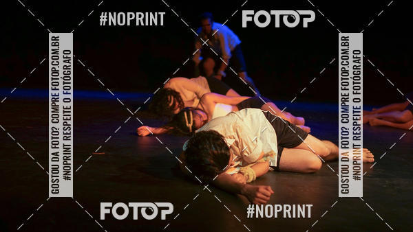 Buy your photos of the eventFesti Poema no Teatro Galpo  on Fotop