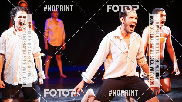 Buy your photos of the eventFesti Poema no Teatro Galpo  on Fotop