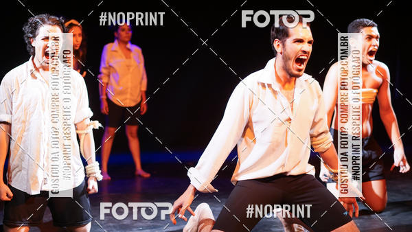 Buy your photos of the eventFesti Poema no Teatro Galpo  on Fotop