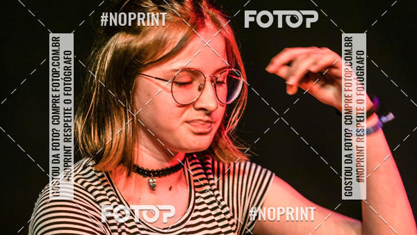 Buy your photos of the eventFesti Poema no Teatro Galpo  on Fotop