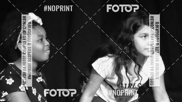Buy your photos of the eventFesti Poema no Teatro Galpo  on Fotop