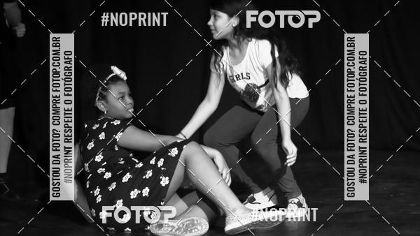 Buy your photos of the eventFesti Poema no Teatro Galpo  on Fotop