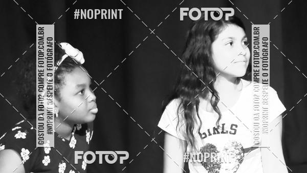 Buy your photos of the eventFesti Poema no Teatro Galpo  on Fotop