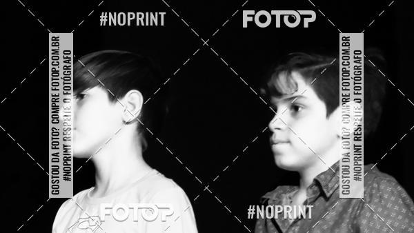 Buy your photos of the eventFesti Poema no Teatro Galpo  on Fotop