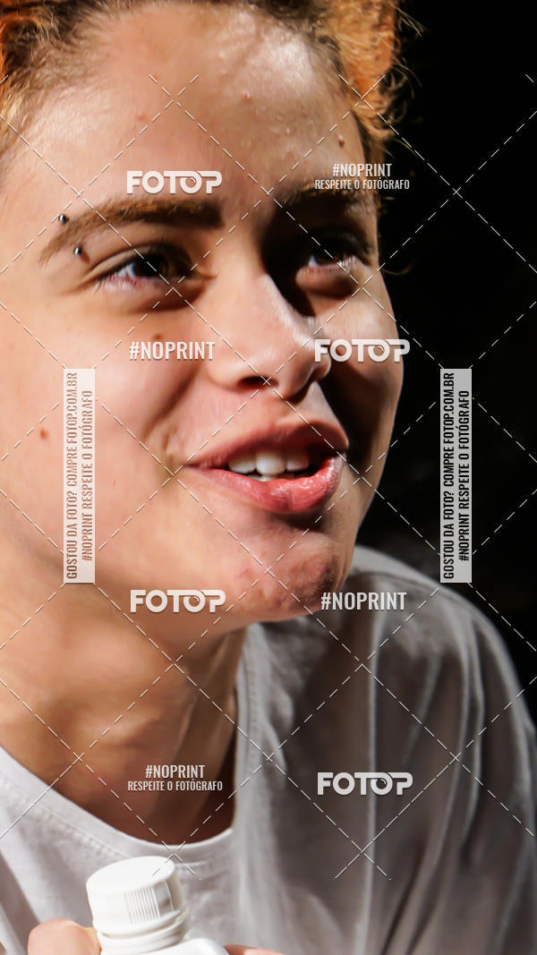 Buy your photos of the eventFesti Poema no Teatro Galpo  on Fotop