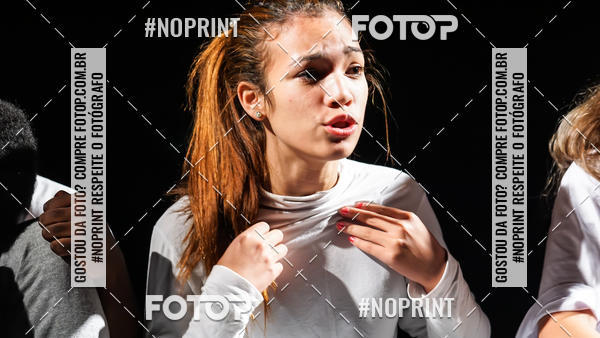 Buy your photos of the eventFesti Poema no Teatro Galpo  on Fotop