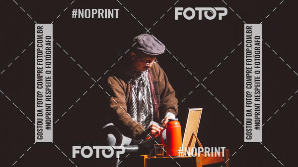 Buy your photos of the eventFesti Poema no Teatro Galpo  on Fotop