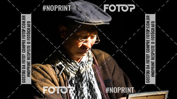 Buy your photos of the eventFesti Poema no Teatro Galpo  on Fotop