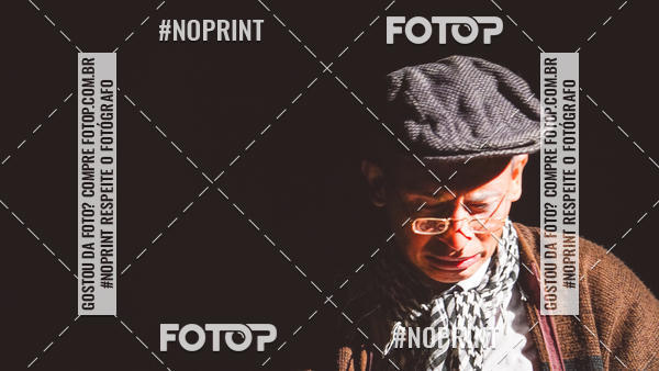 Buy your photos of the eventFesti Poema no Teatro Galpo  on Fotop