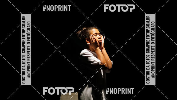 Buy your photos of the eventFesti Poema no Teatro Galpo  on Fotop